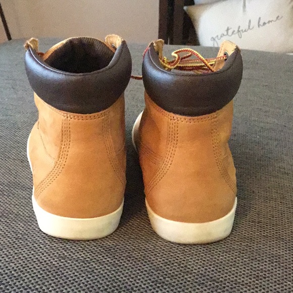 Women’s Timberland Ankle Boots - Picture 5 of 6
